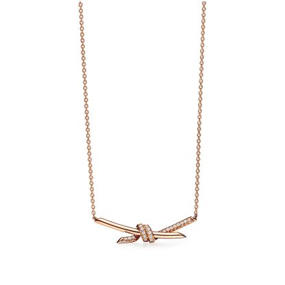 Knot Pendant in Rose Gold with Diamonds
