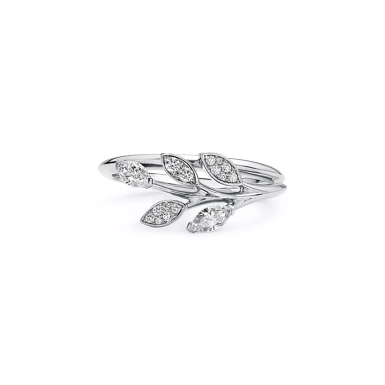 Victoria庐 Diamond Vine Ring in Platinum