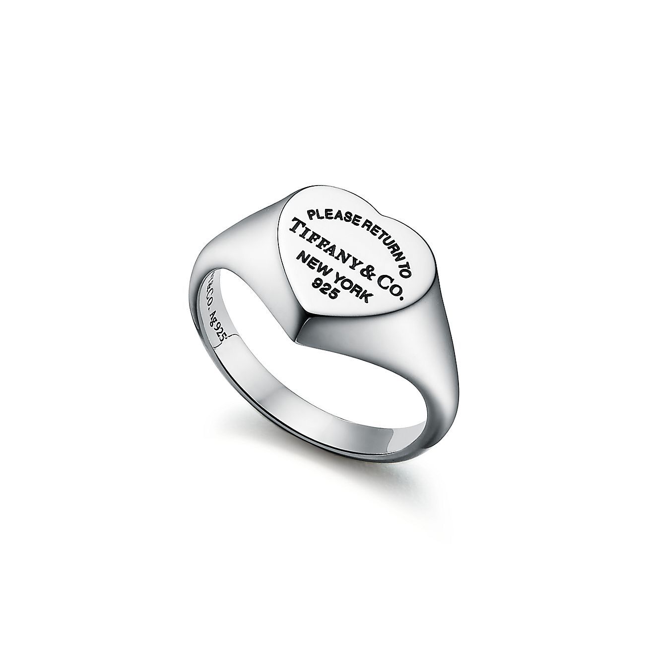 Return to 庐 Heart Signet Ring in Silver, Small
