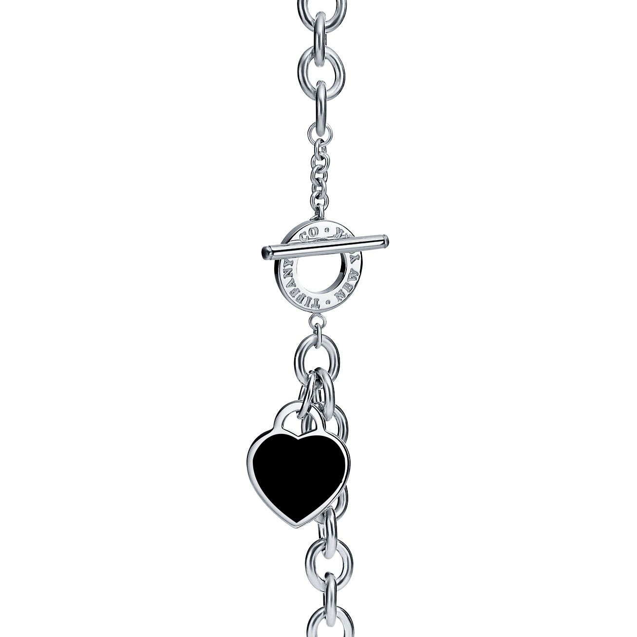Return to 庐 Heart Tag Toggle Black Necklace in Silver