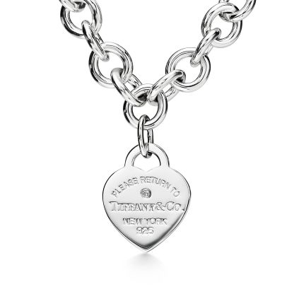 Return to 庐 Heart Tag Necklace in Silver with a Diamond, Medium