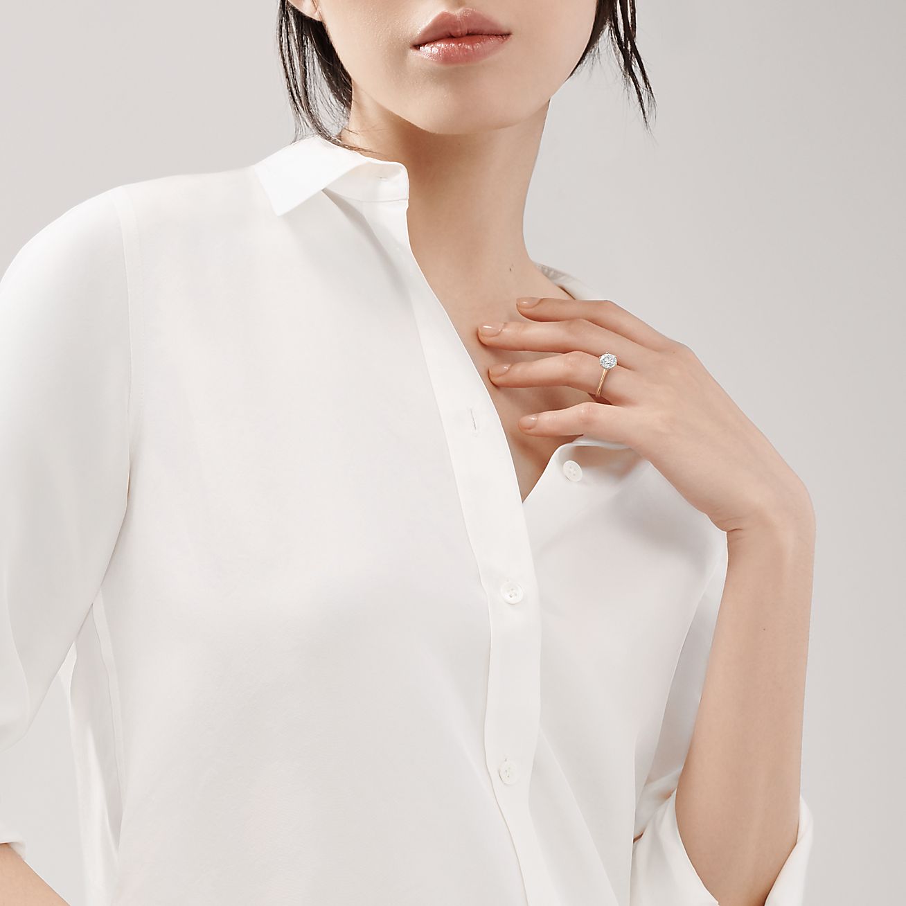 The 庐 Setting Engagement Ring in 18k Rose Gold