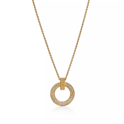 T T1 Circle Pendant in Yellow Gold with Pave Diamonds