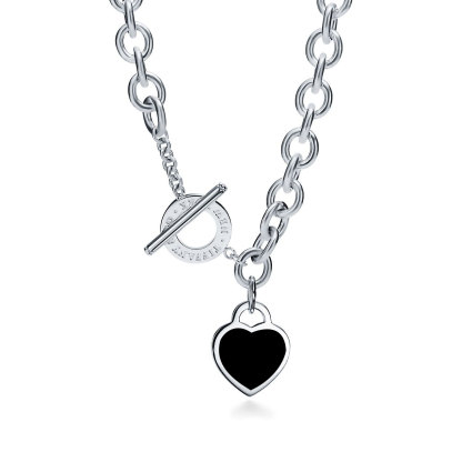 Return to 庐 Heart Tag Toggle Black Necklace in Silver