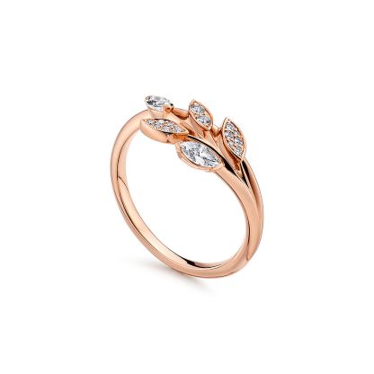 Victoria庐 Diamond Vine Ring in 18k Rose Gold