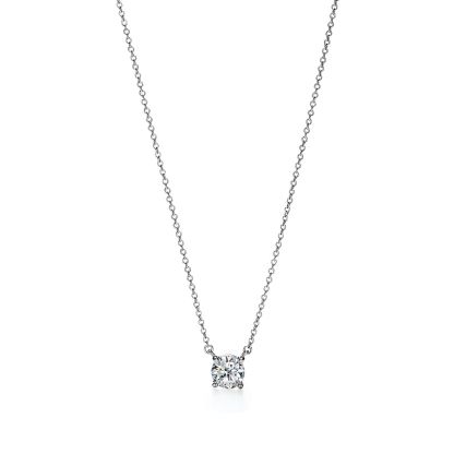 solitaire diamond pendant