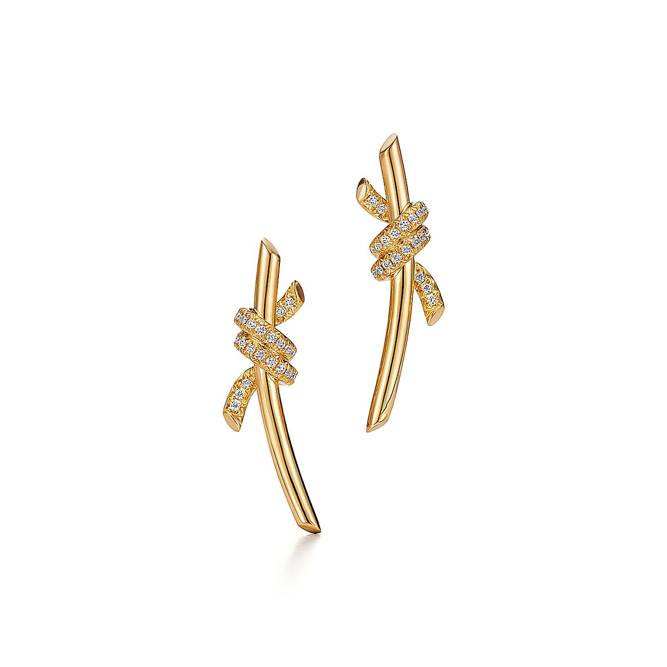 Knot Earrings in Yellow Gold with Diamonds