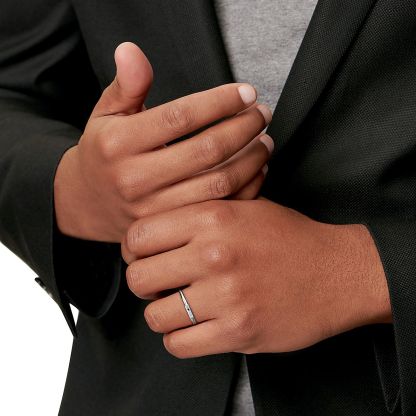 Lock Ring in White Gold