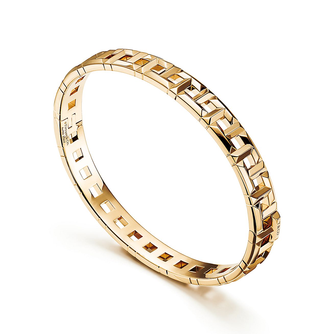 T True Narrow Hinged Bangle in 18k Gold