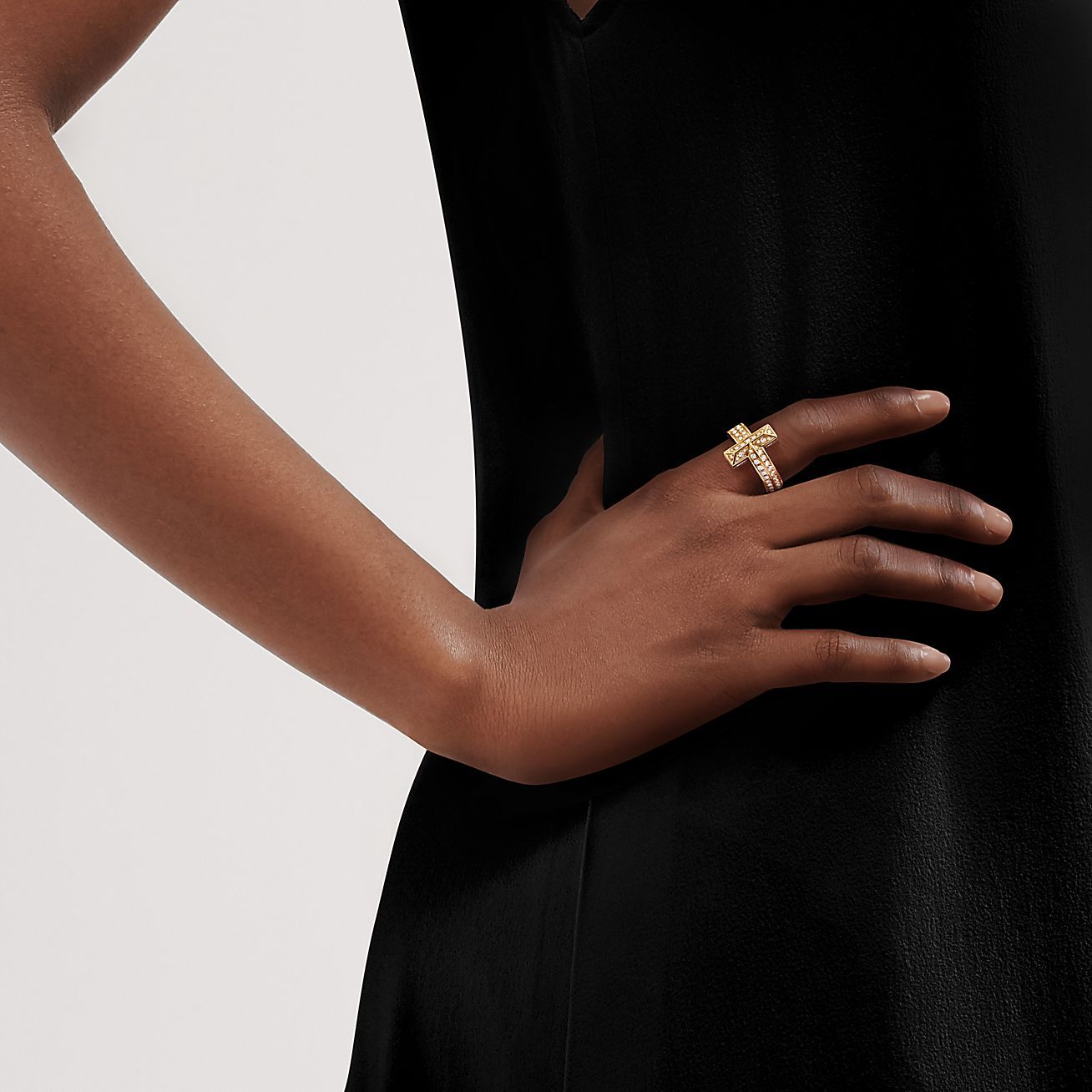 T T1 Ring in Yellow Gold with Diamonds, 4.5 mm Wide