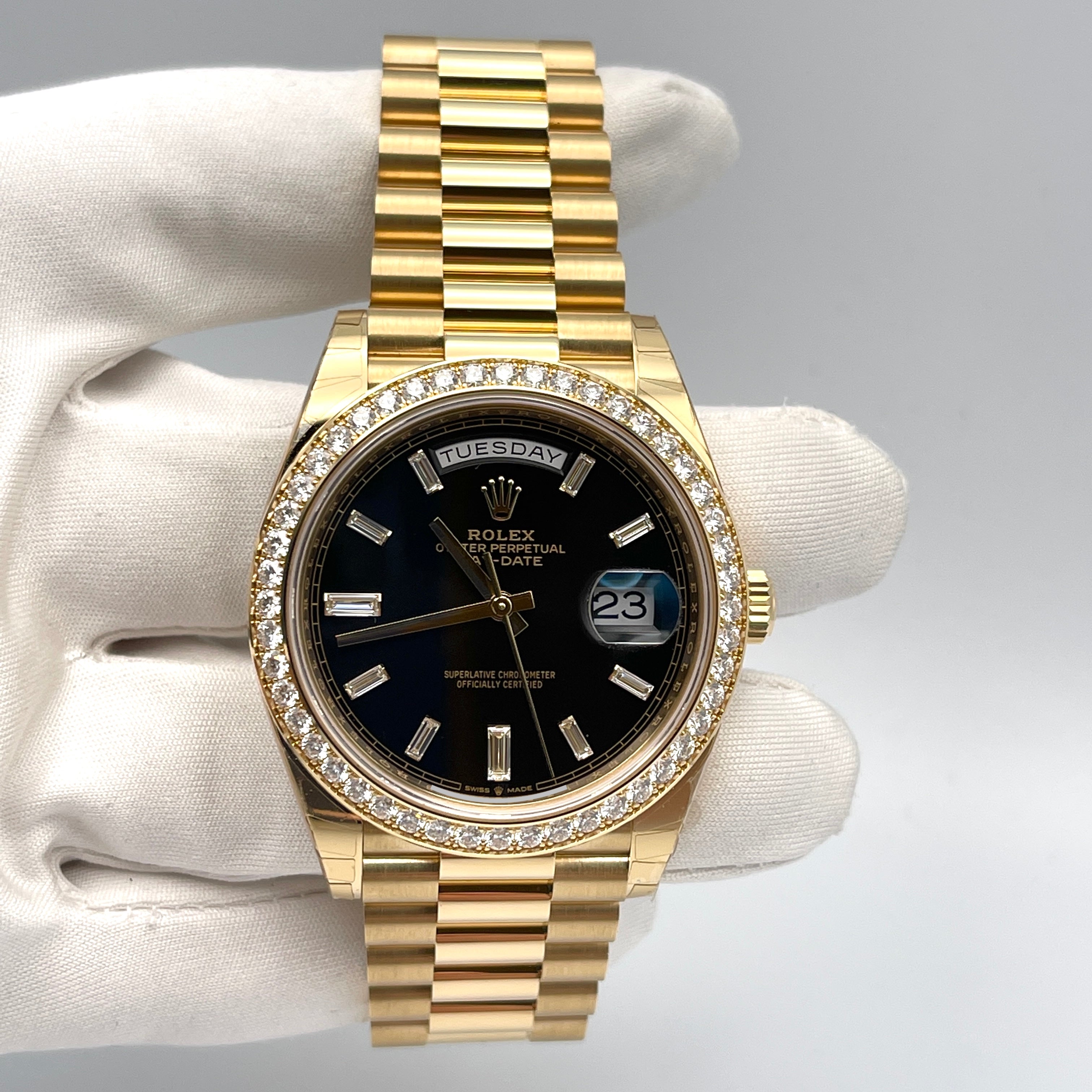 PRESIDENT DAY-DATE 36MM - BAGUETTE NOIR SMALL BEZEL