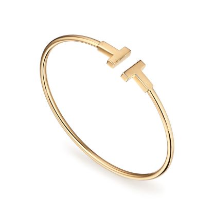 T Wire Bracelet in 18k Gold