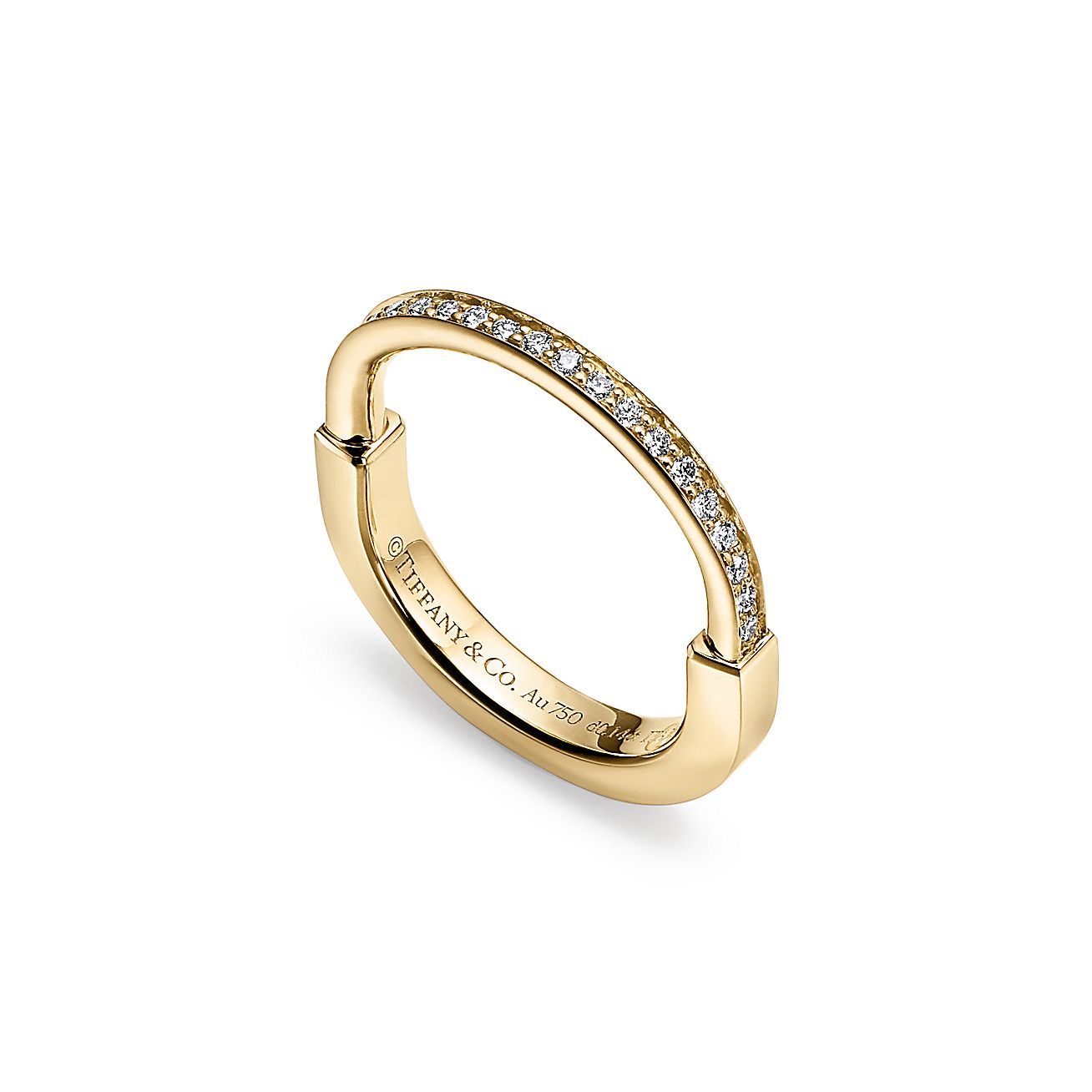 Lock Ring in Yellow Gold with Diamonds