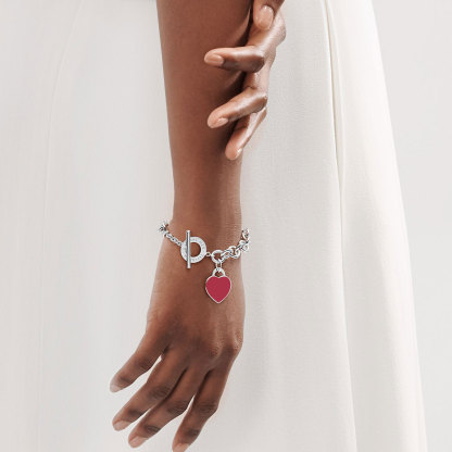 Return to 庐 Red Heart Tag Toggle Bracelet in Silver