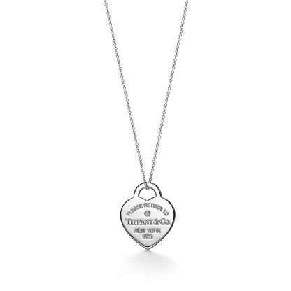 Return to 庐 Heart Tag Pendant in Sterling Silver with a Diamond, Medium