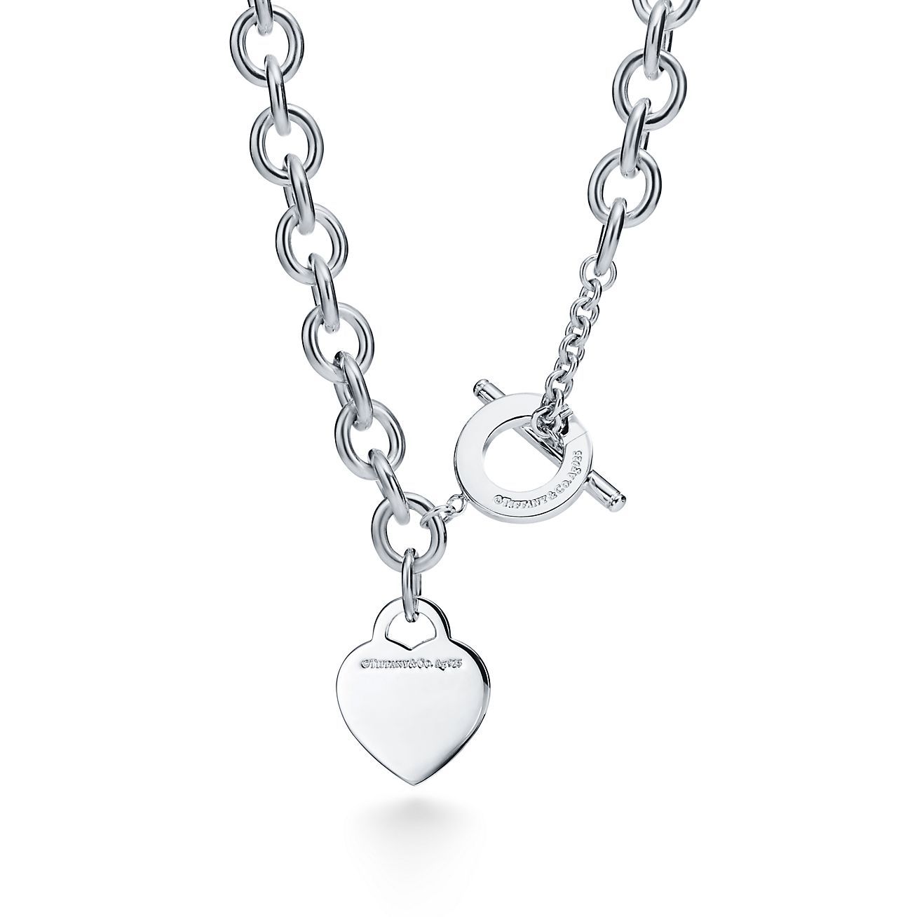 Return to 庐 Heart Tag Toggle Necklace in Silver