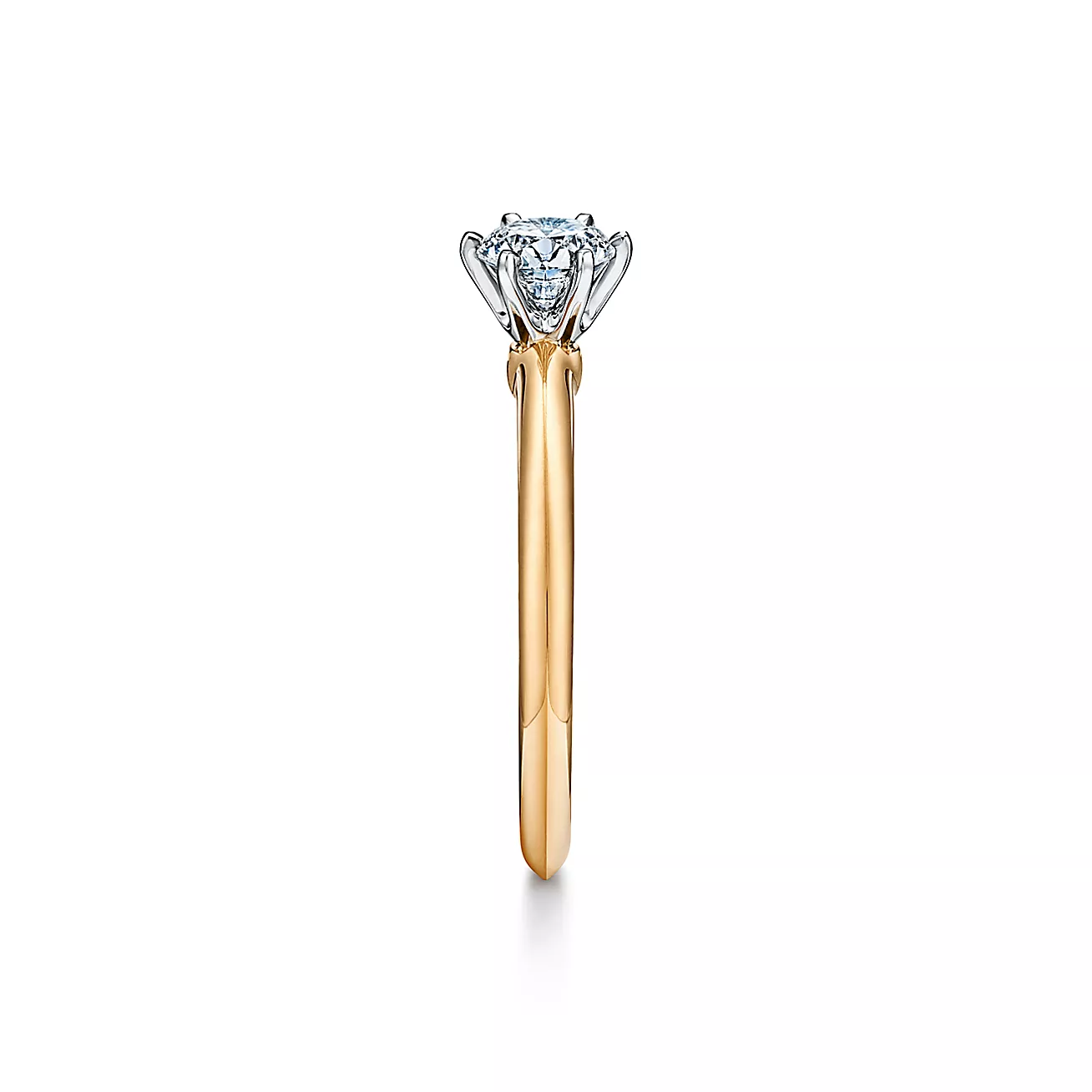 The 庐 Setting Engagement Ring in 18k Yellow Gold