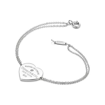 Return to 庐 Heart Double Chain Bracelet in Silver with a Diamond, Small