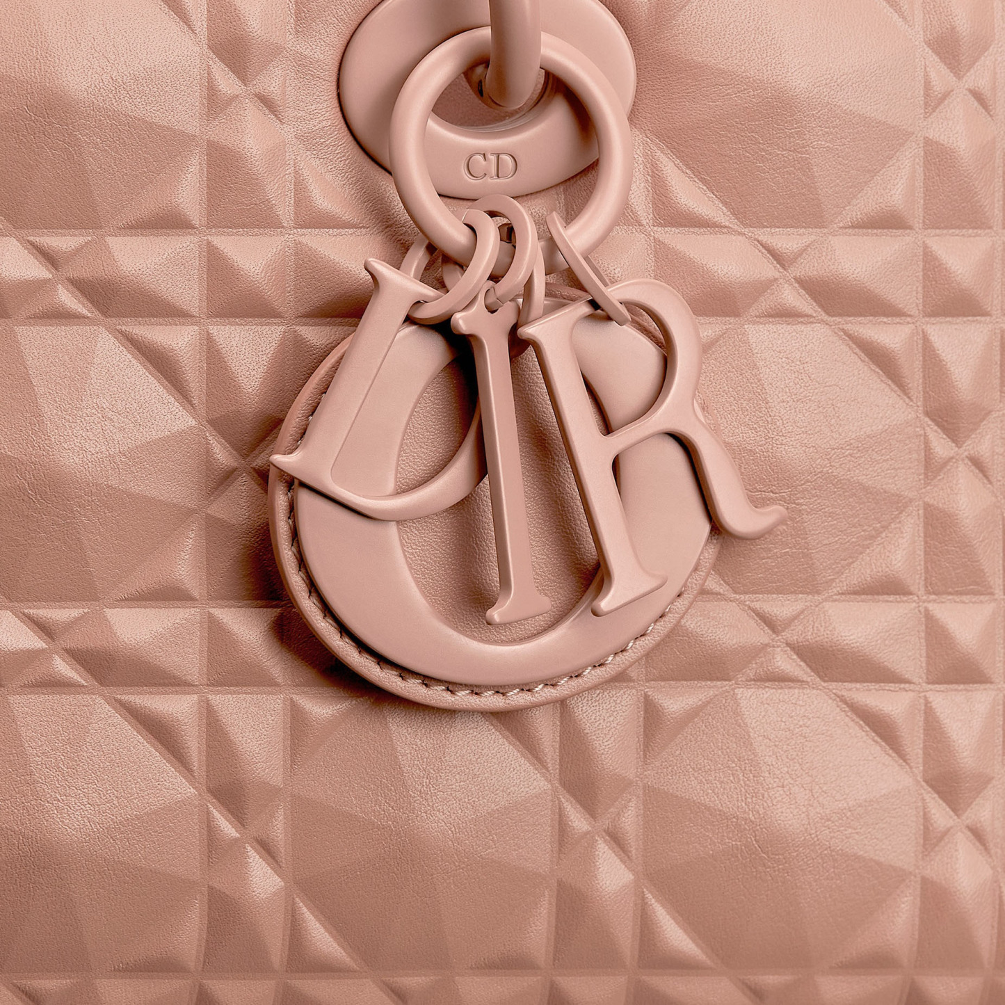 MEDIUM LADY D-JOY BAG