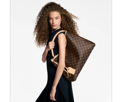 LOUIS VUITTON Again M25877