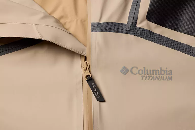 An image showing the 2 way zipper