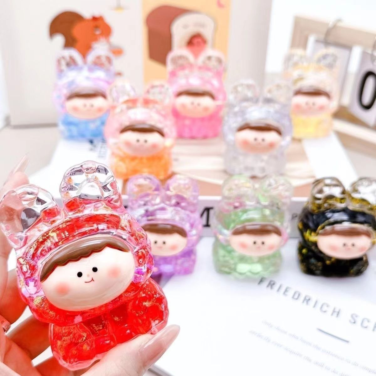 Nordic style 7.5cm Lilith flash quicksand oil ornament