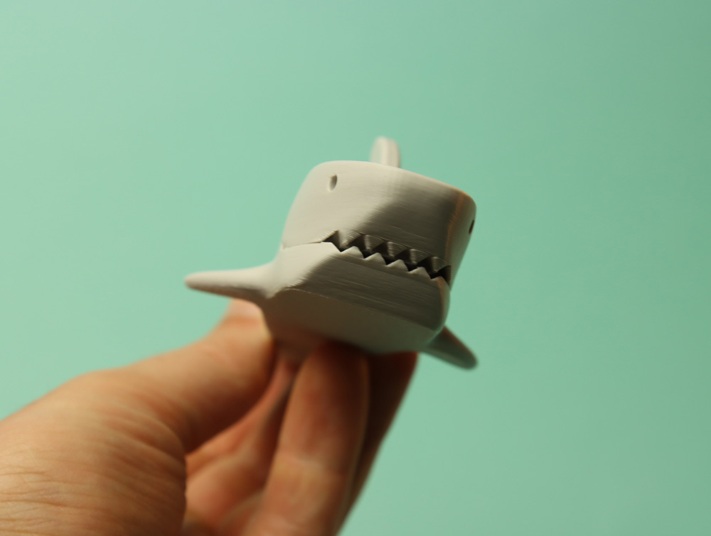 🦈 Biting Shark Fidget Toy
