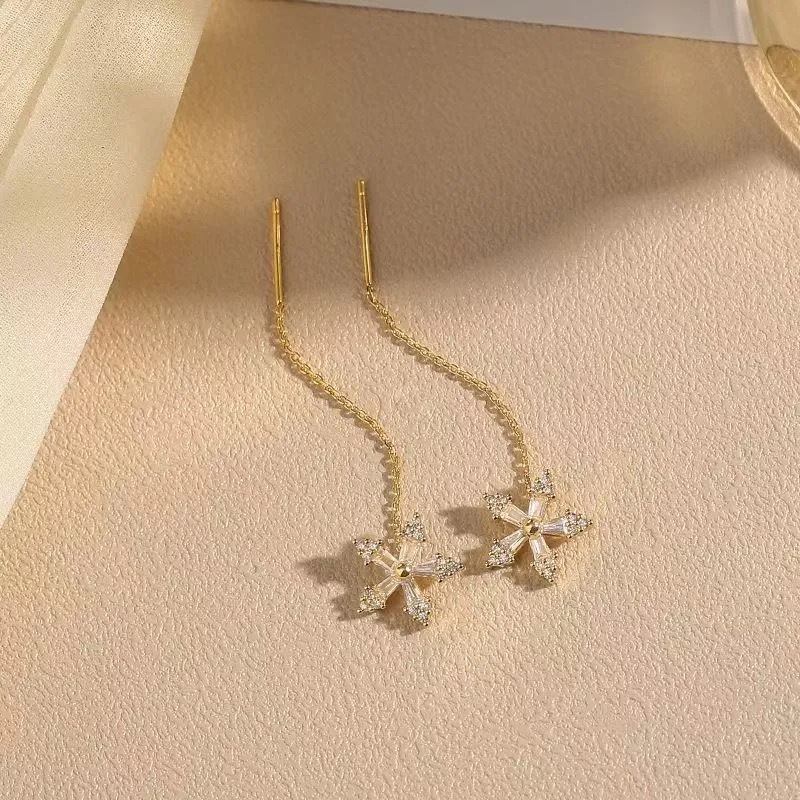 🎄Shiny Diamond Flower Earrings🌸