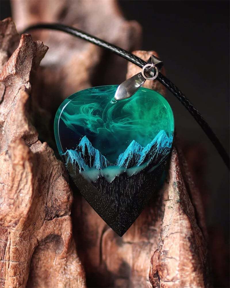 (🎉Christmas Special - 49% OFF NOW)Handmade Resin Heart Pendant(Buy 2 Free Shipping)