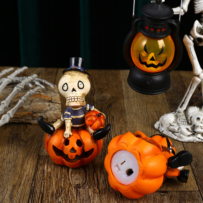 Halloween pumpkin skull lantern