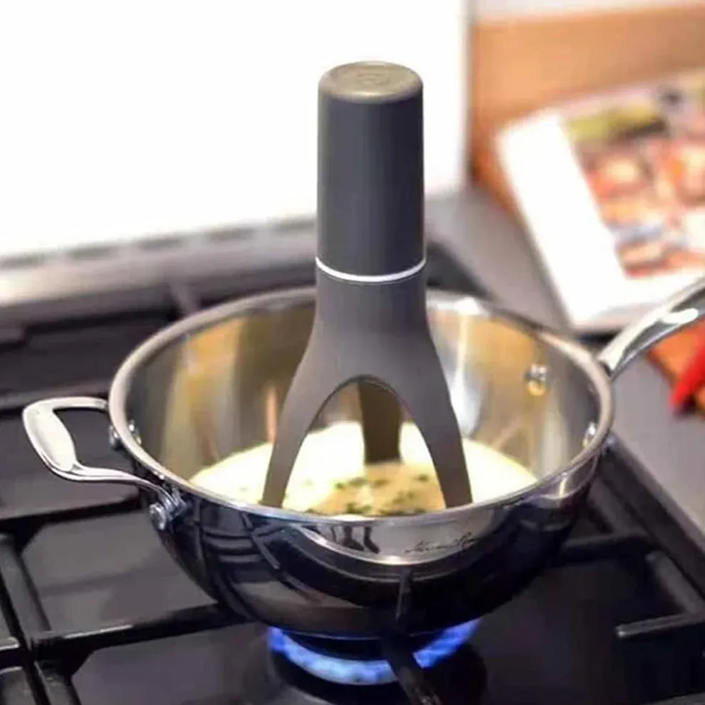 🥄 Triangle Pan Stirrer / Battery-Powered Kitchen Tool
