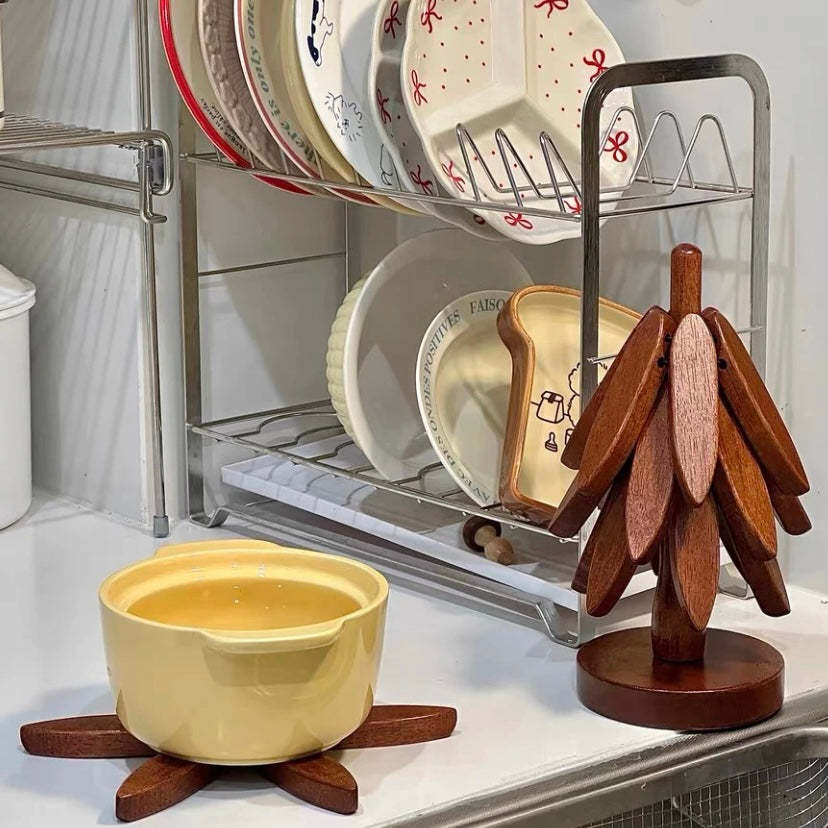 Tree Shape Trivet Set