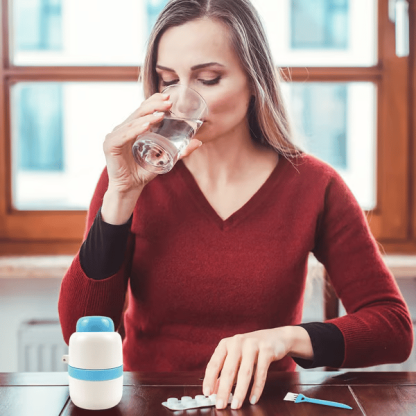 💊 Experience Effortless Pill Cutting - ✨Portable Pill Precise Fixed Positioning Cutting Machine