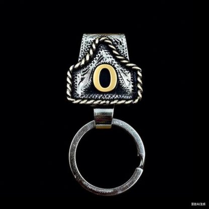 🤠Vintage Letter Keychain