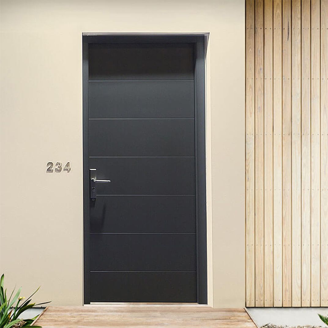 Painting Finish Wooden Fire Door