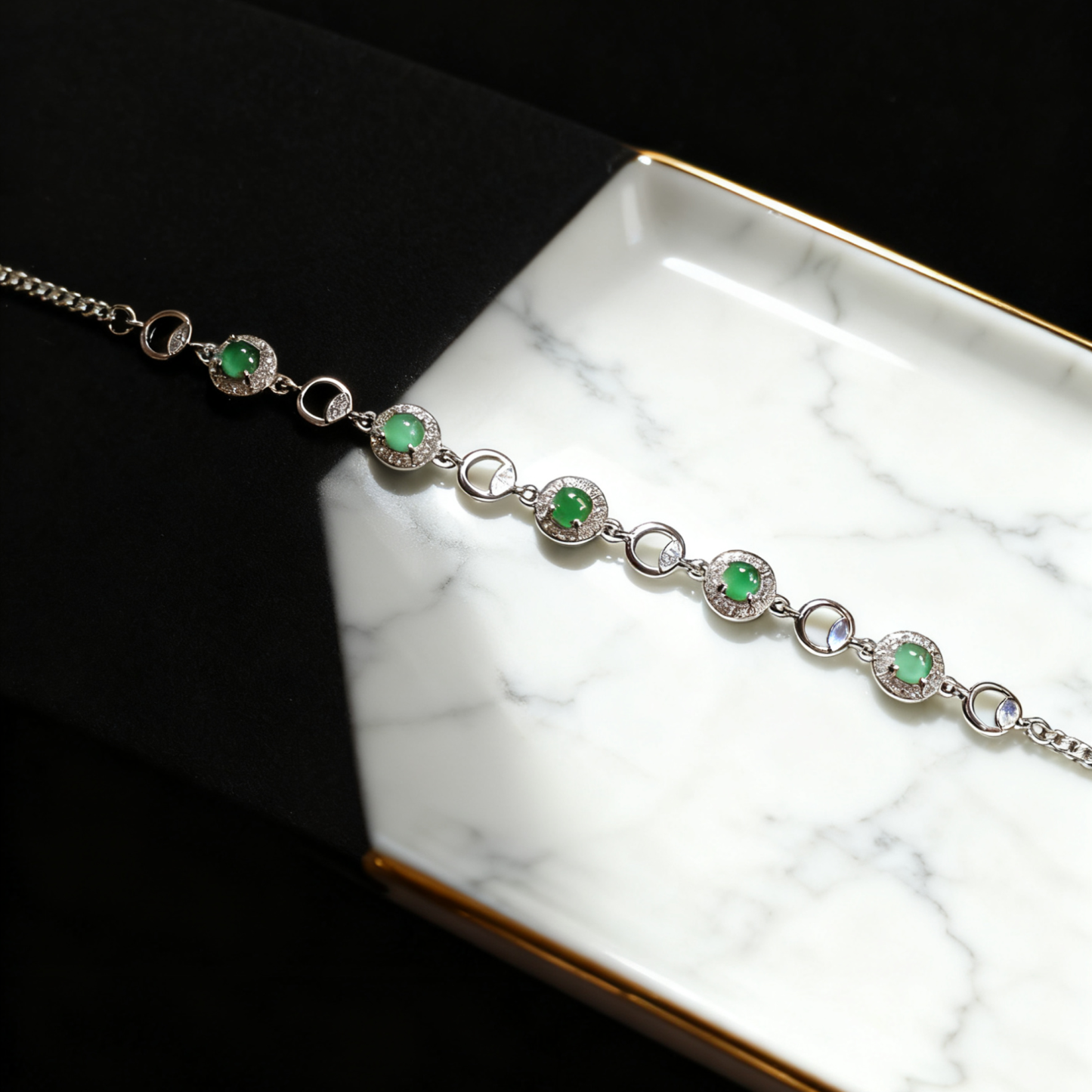 A-040 Silver Serenity 