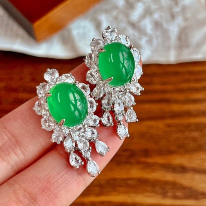 D-011 Argent Jade Gems