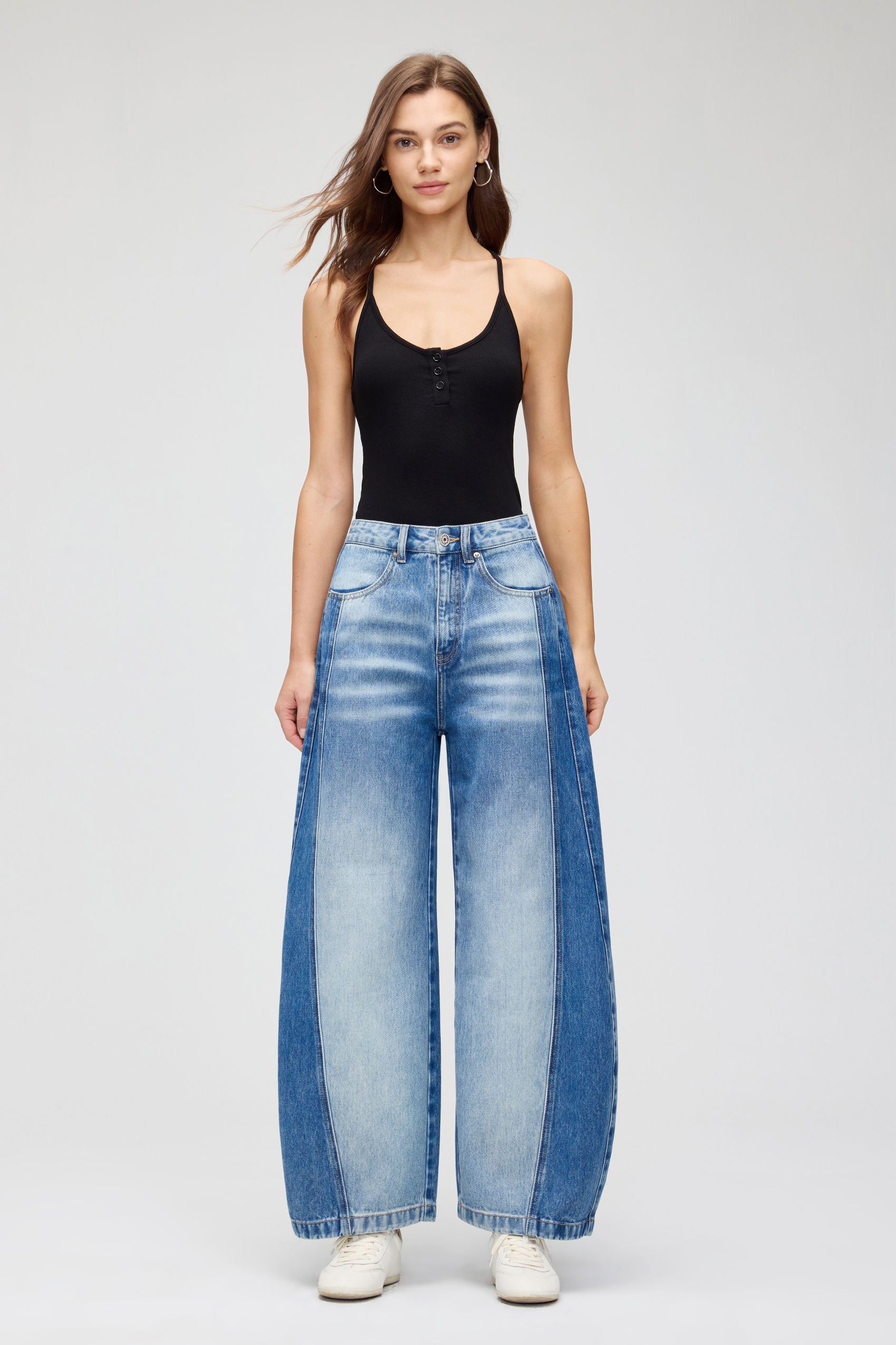 Vessira Women’s Light Blue High-Waist Non-Stretch Curved-Slit Jeans