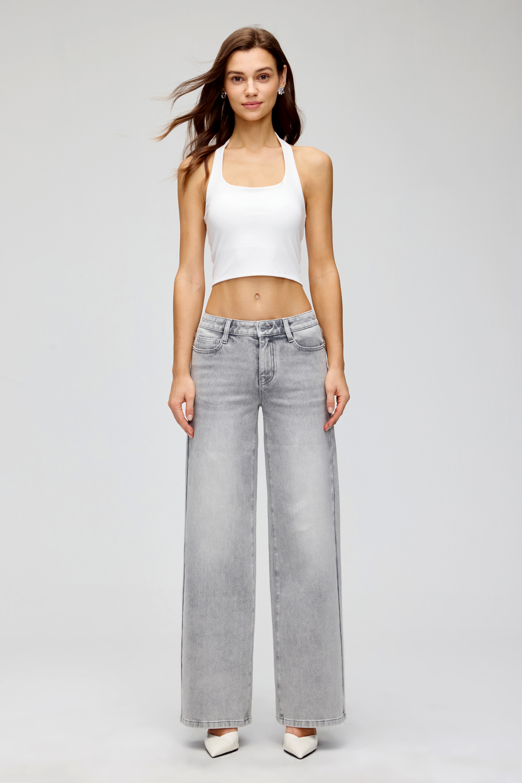 Vessira Women’s Gray Mid-Rise High-Stretch Wide-Leg Jeans