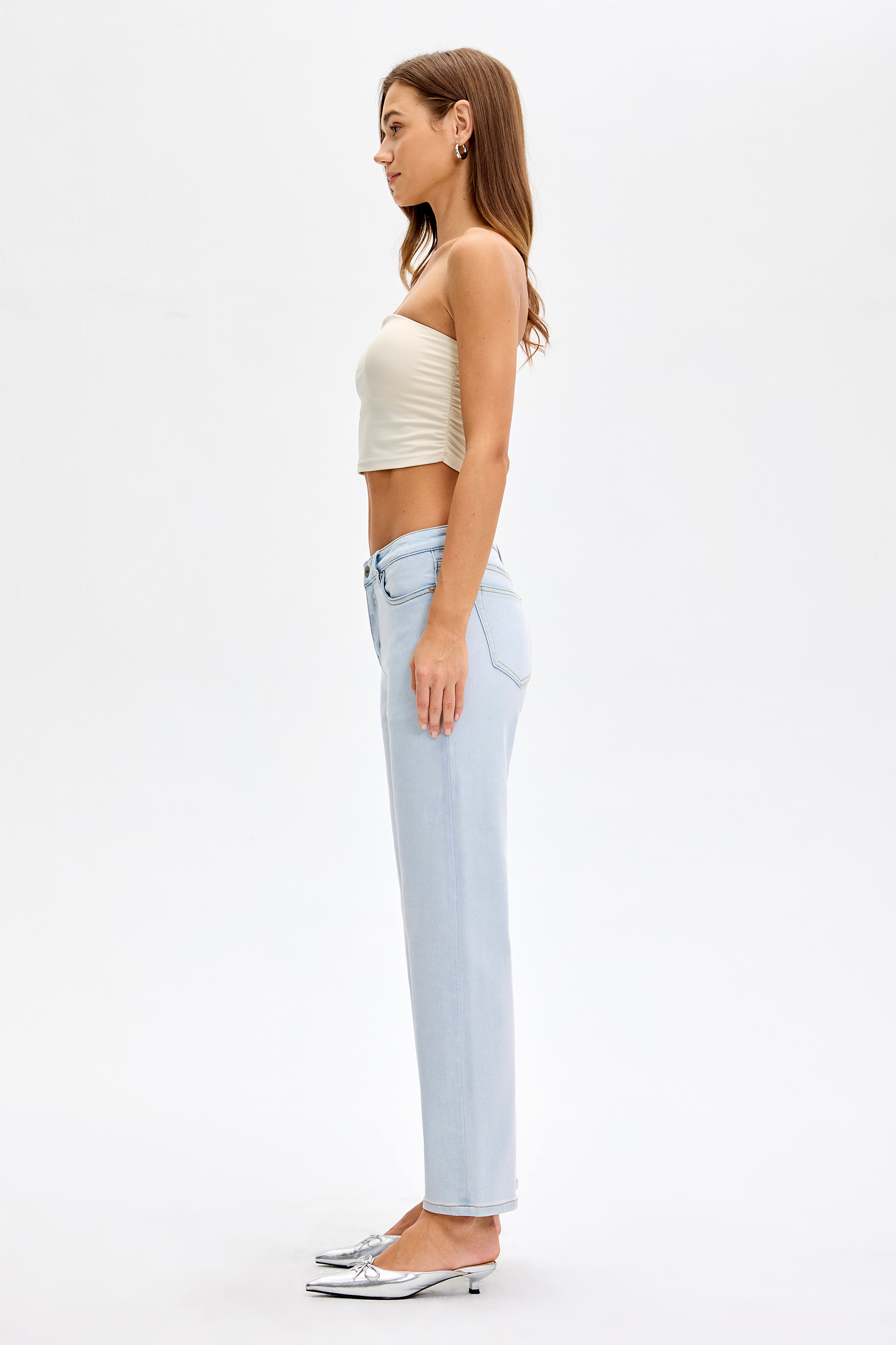 Vessira Light Blue Mid-Rise High-Stretch Tapered Pants