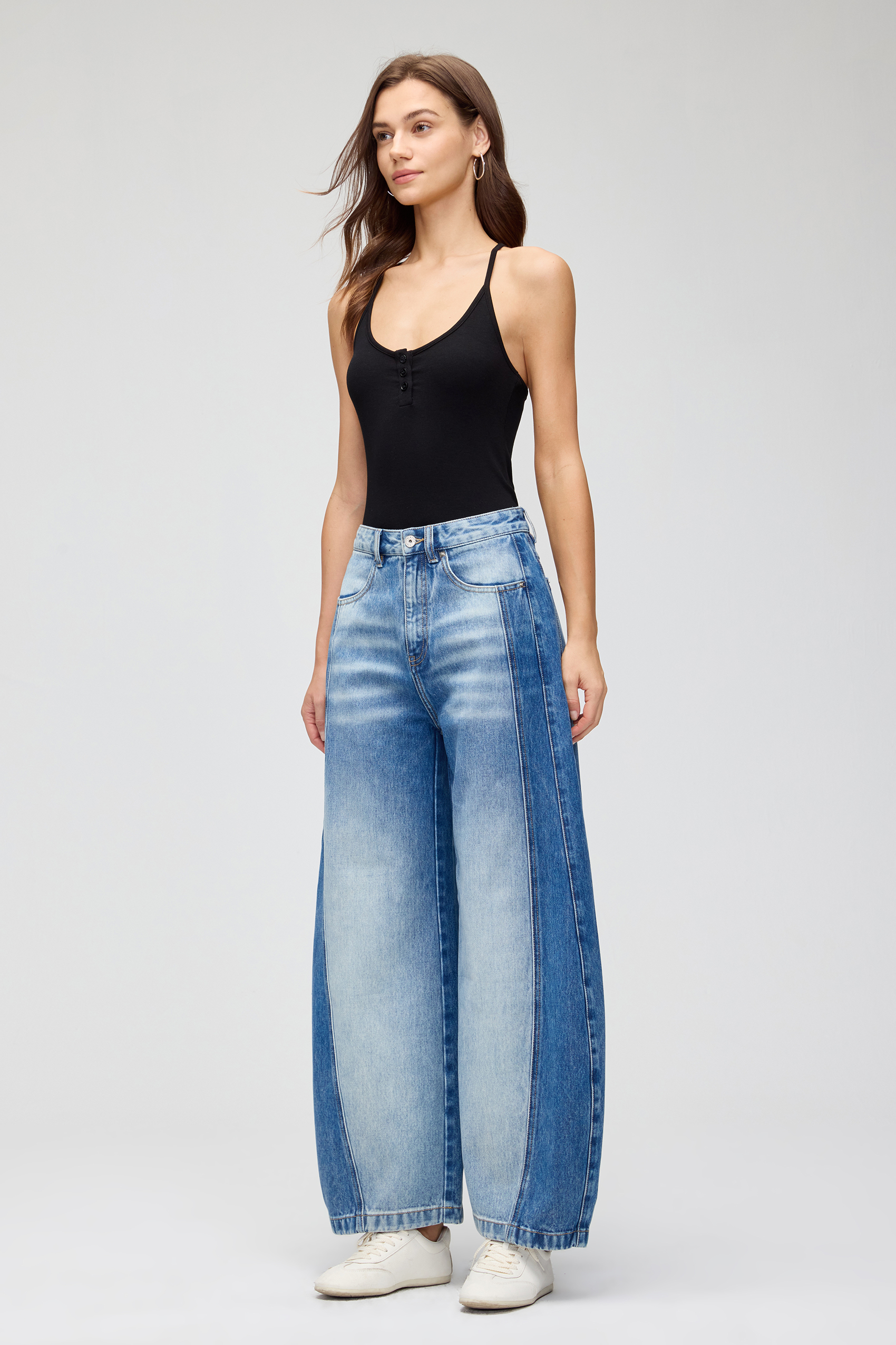 Vessira Women’s Light Blue High-Waist Non-Stretch Curved-Slit Jeans