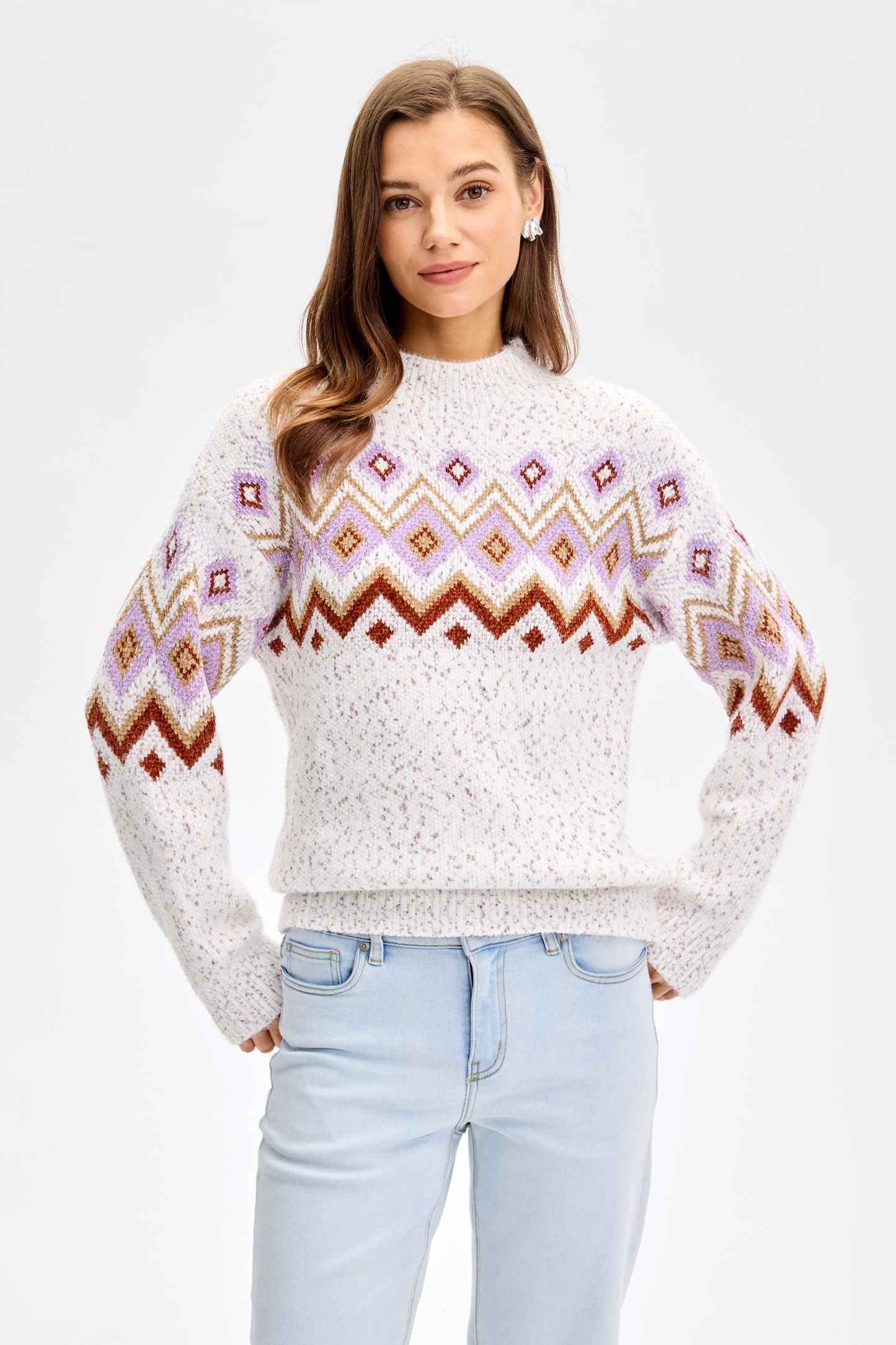  Vessira Womenswear Crewneck Fitted Grey with Crewneck Design & Long Sleeves