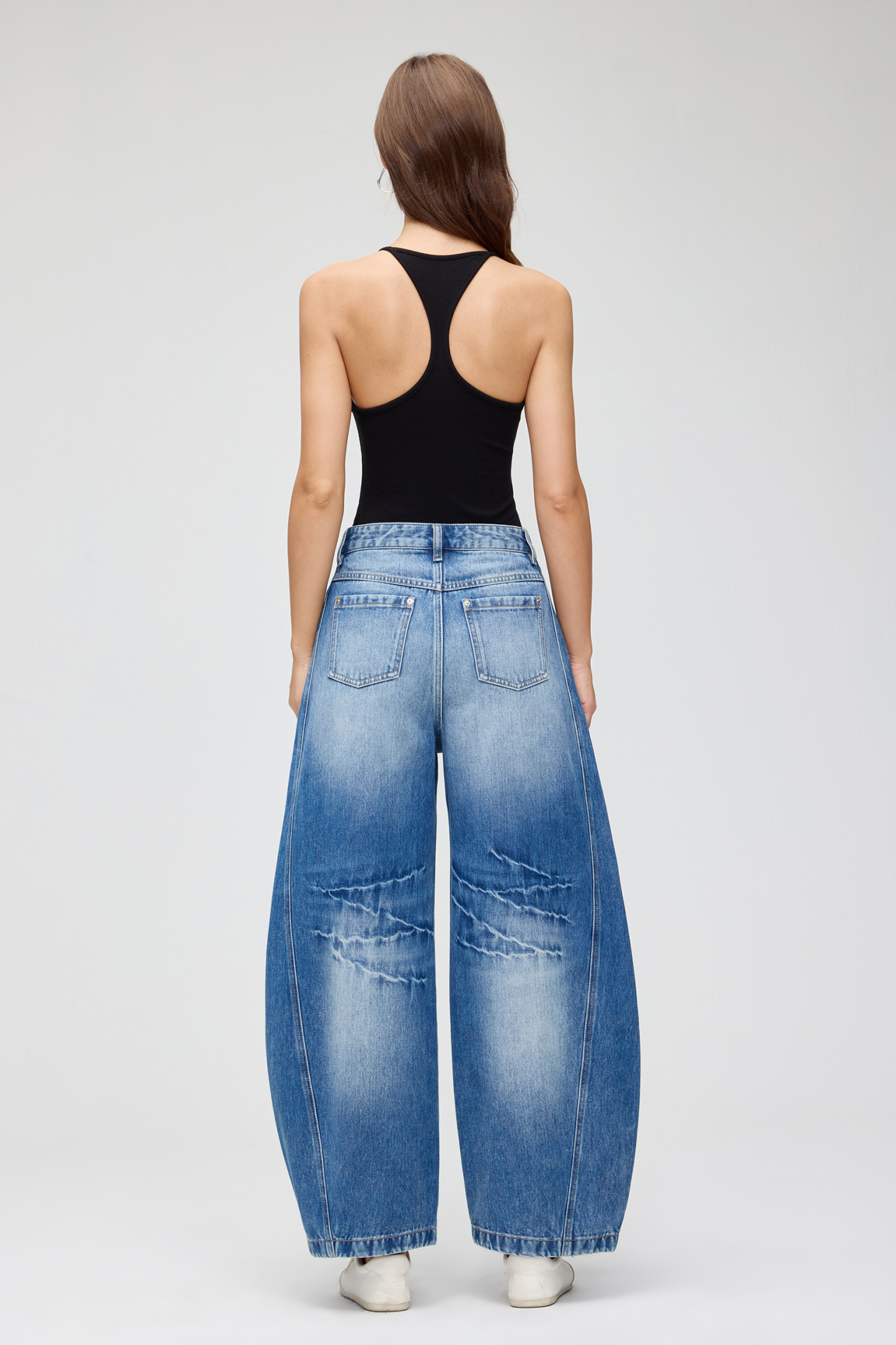 Vessira Women’s Light Blue High-Waist Non-Stretch Curved-Slit Jeans