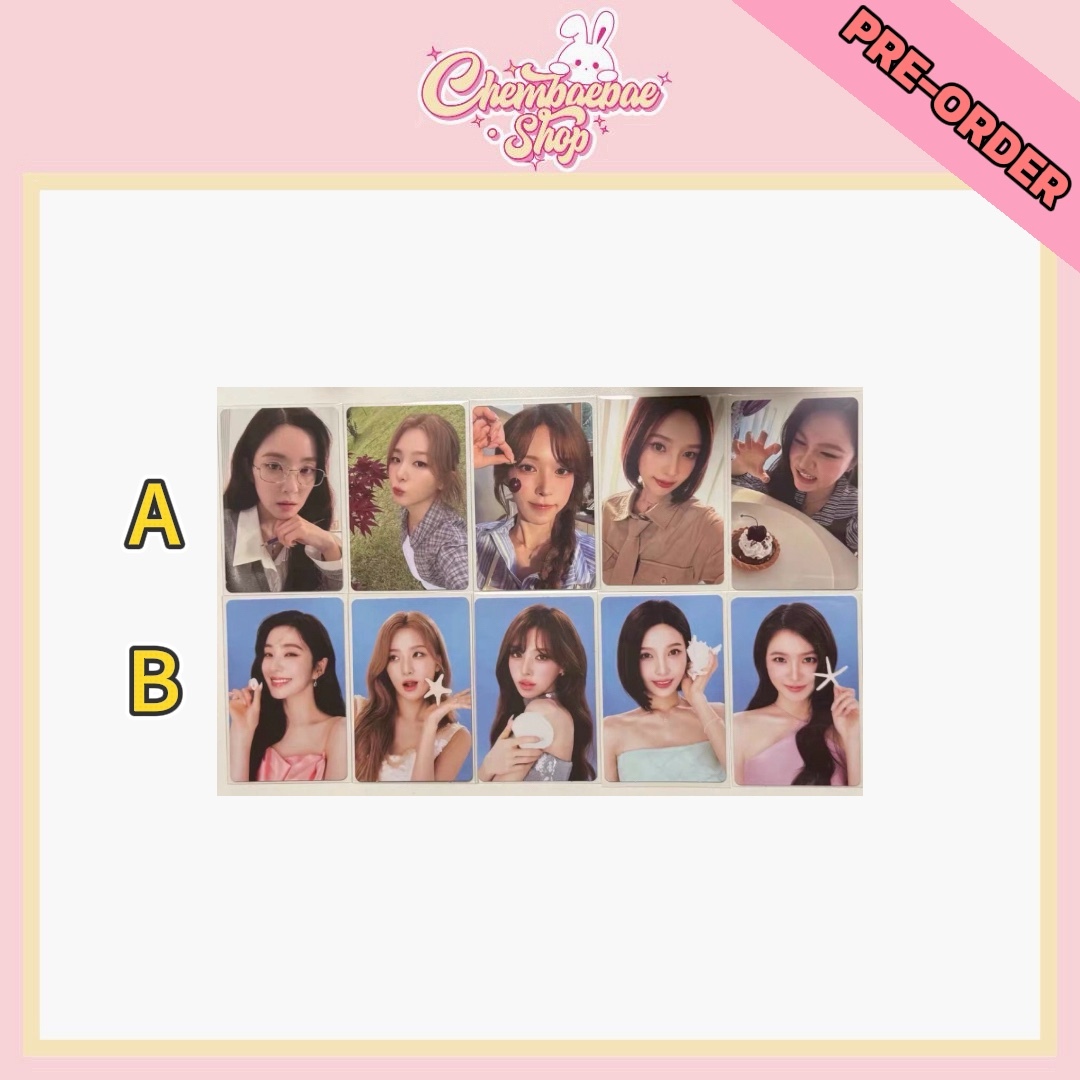 ⚠️No Refunds⚠️ A Day in Red & Velvet -
RANDOM TRADING CARD