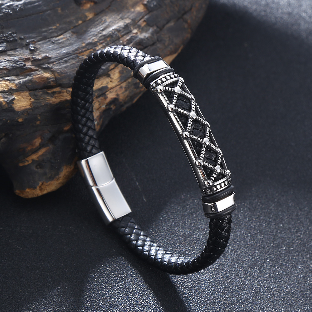 Viking-style Retro Woven Leather Totem Bracelet