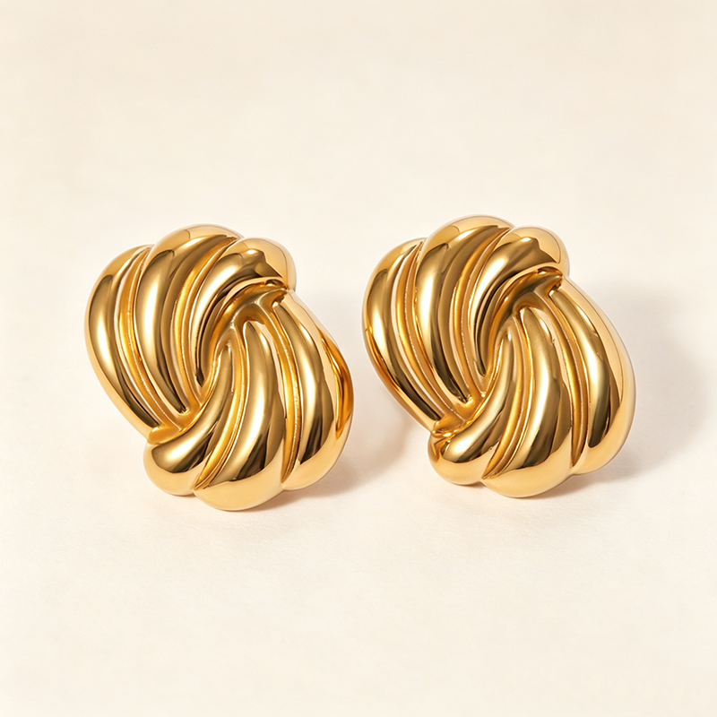 French Vintage Twisted Croissant Stud Earrings