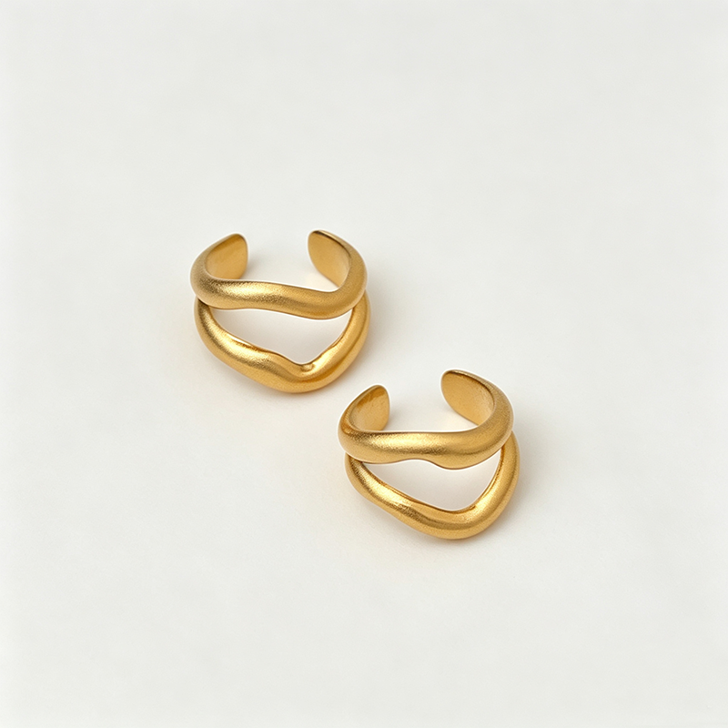 Twisted Cuff Ear Cuff Non Piercing
