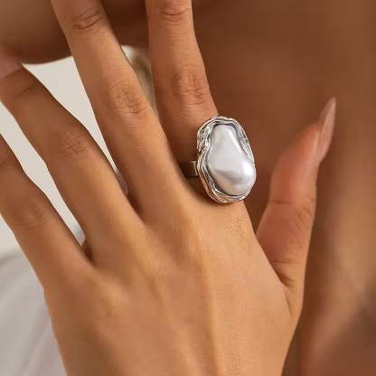 Aura Baroque Pearl Ring