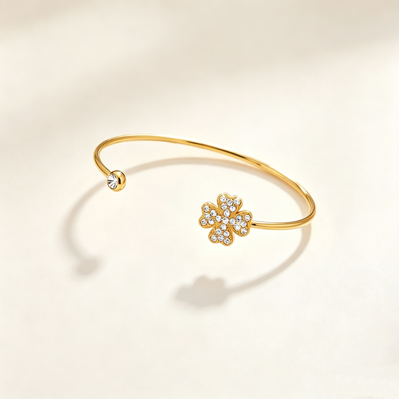 Lucky Four-Leaf Clover Paved Zircon Open Cuff Bangle