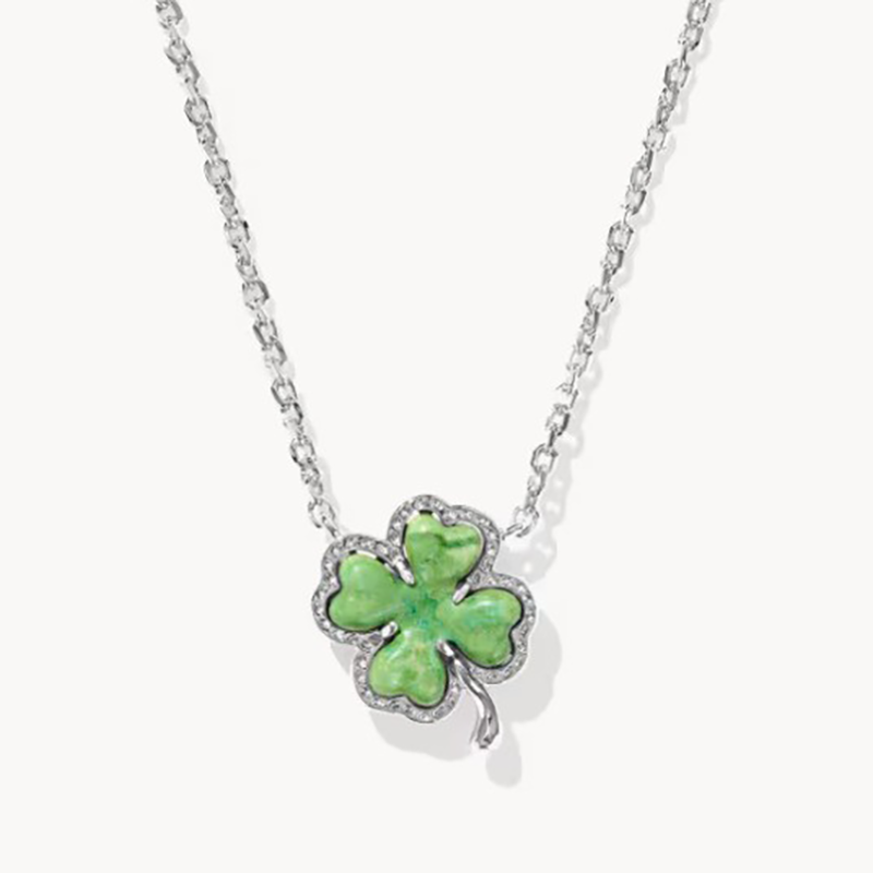 Vintage Clover Inlaid Necklace